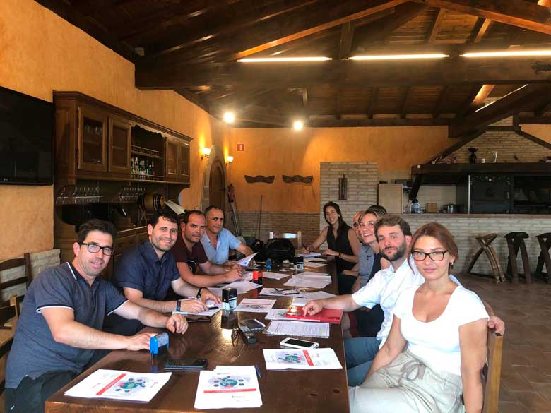 Reunión de avance de los socios en Quaderna Vía, Estella